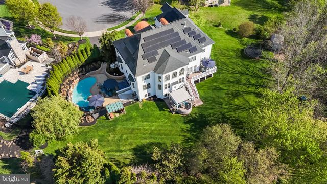 929 PUTTING GREEN CIR, Harleysville, PA 19438