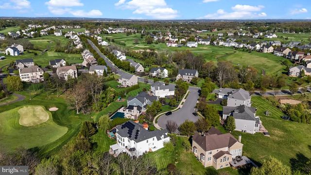 929 PUTTING GREEN CIR, Harleysville, PA 19438