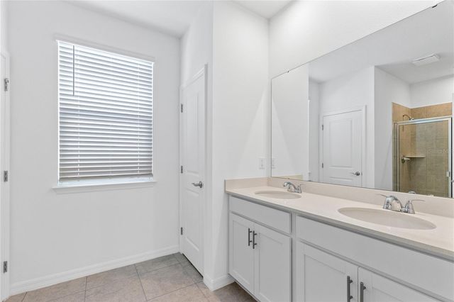 5746 STOCKADE BOULEVARD, St Cloud, FL 34771