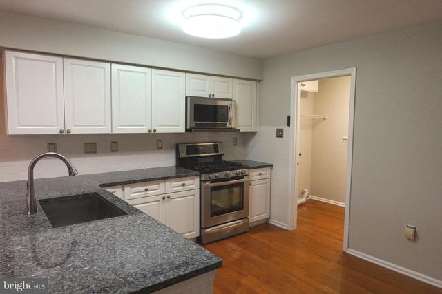 210 FILLY DR, North Wales, PA 19454