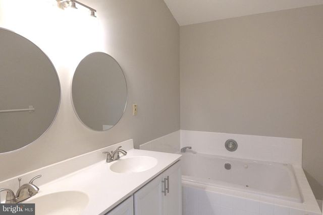 210 FILLY DR, North Wales, PA 19454