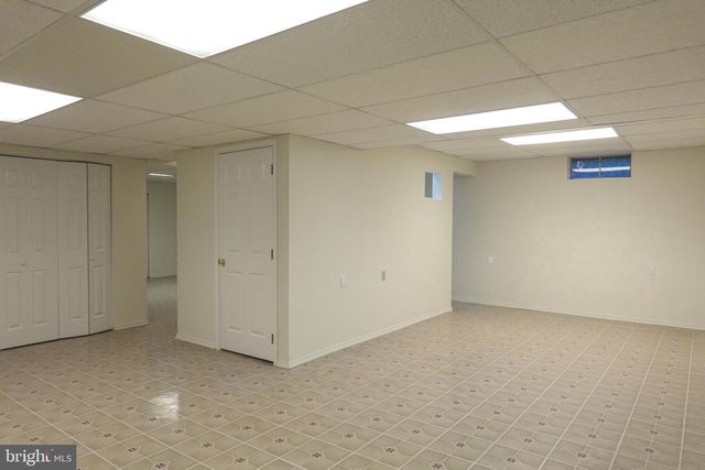 210 FILLY DR, North Wales, PA 19454