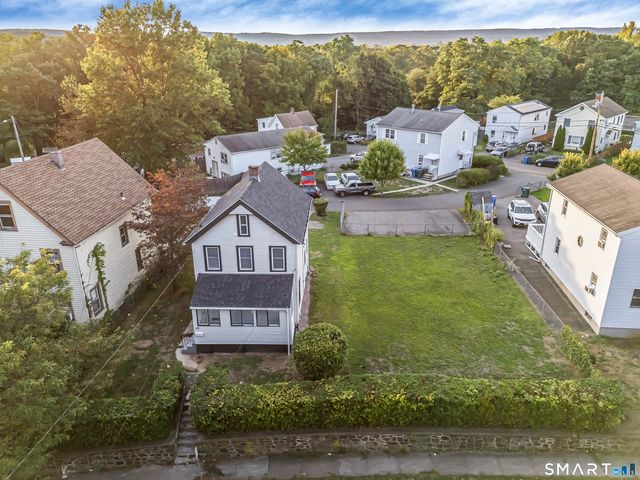 634 Newhall Street, Hamden, CT 06517