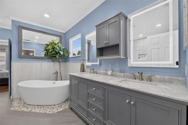 5216 POINT HARBOR LANE, Apollo Beach, FL 33572