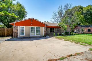 2728 Foxcroft Circle, Denton, TX 76209