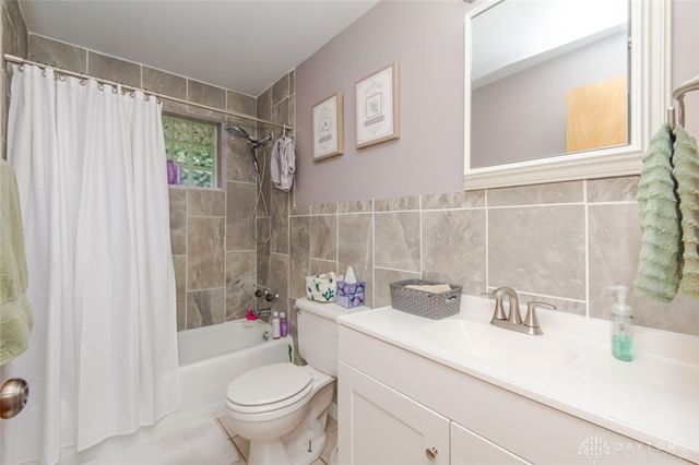 2735 Sutton Avenue, Kettering, OH 45429