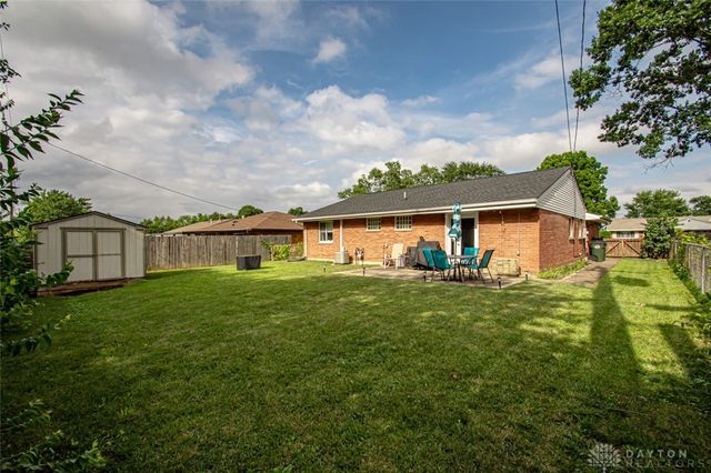 2735 Sutton Avenue, Kettering, OH 45429