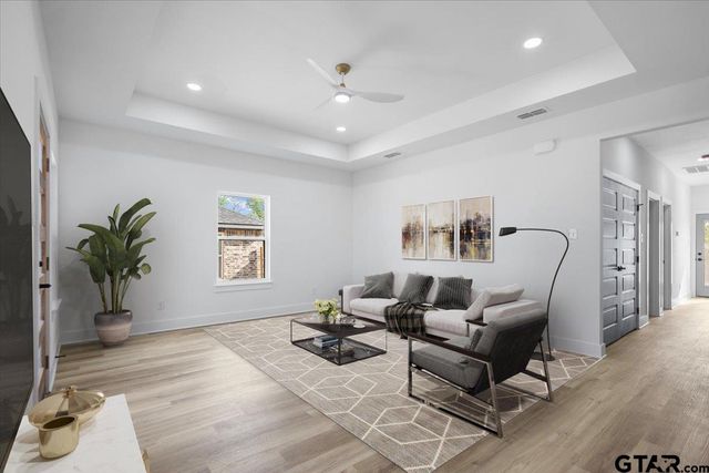 228 S Fenton Ave., Tyler, TX 75702