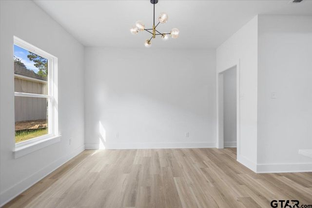 228 S Fenton Ave., Tyler, TX 75702