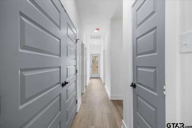 228 S Fenton Ave., Tyler, TX 75702