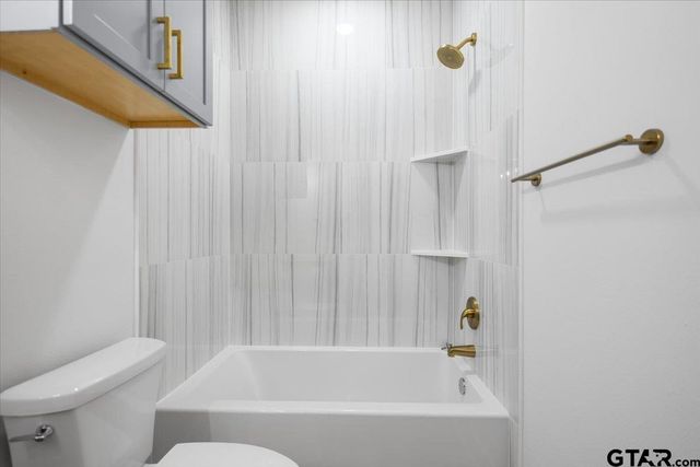 228 S Fenton Ave., Tyler, TX 75702