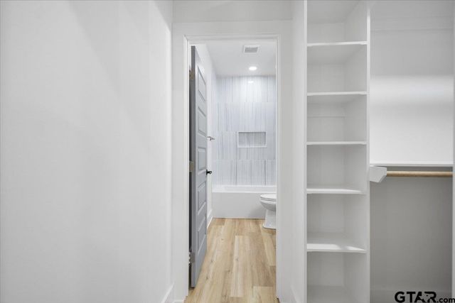 228 S Fenton Ave., Tyler, TX 75702