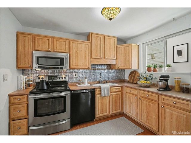 11750 Harrison St, Thornton, CO 80233