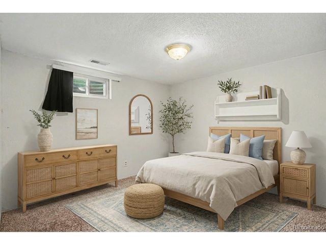 11750 Harrison St, Thornton, CO 80233