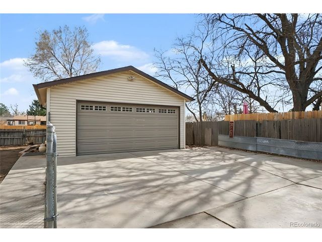 11750 Harrison St, Thornton, CO 80233
