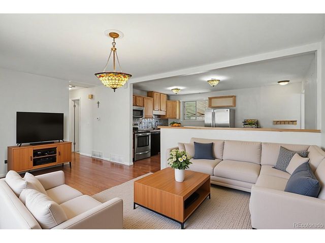 11750 Harrison St, Thornton, CO 80233