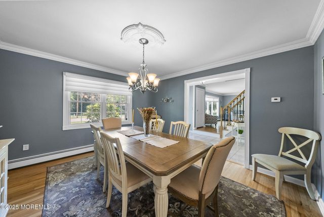 8 Garvey Drive, Monroe, NJ 08831