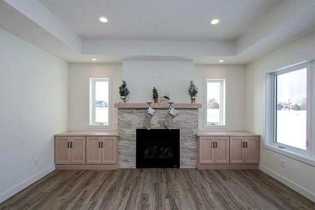 255 Eau Claire Avenue SE, Hutchinson, MN 55350