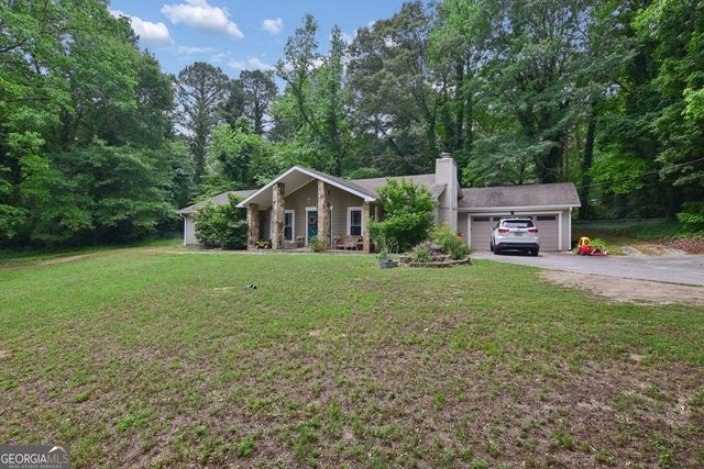 1888 Abbey Court, Conyers, GA 30012
