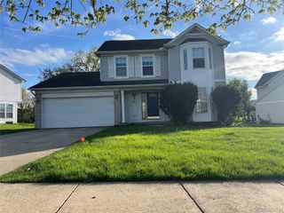 2802 Green Valley Drive, Pittsfield Charter Township, MI 48103