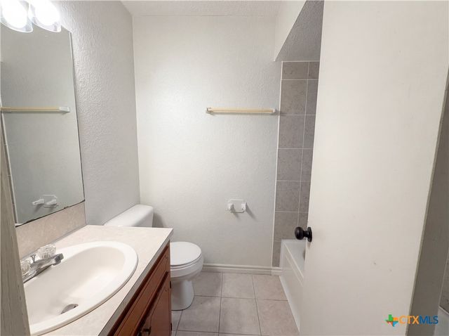 908 Hackberry Street, Copperas Cove, TX 76522