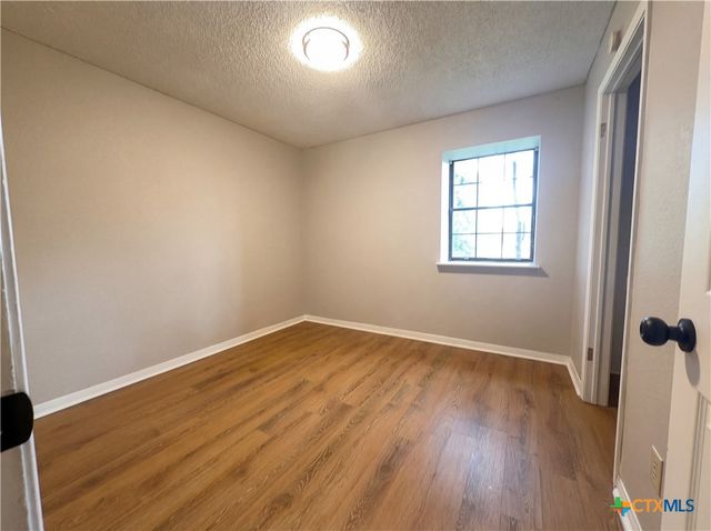 908 Hackberry Street, Copperas Cove, TX 76522