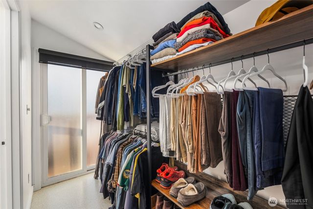 607 Ocean Beach Boulevard N, Long Beach, WA 98631