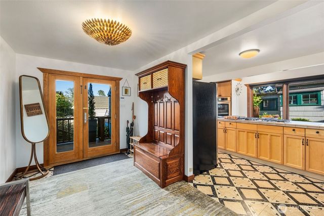 607 Ocean Beach Boulevard N, Long Beach, WA 98631