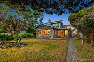 607 Ocean Beach Boulevard N, Long Beach, WA 98631