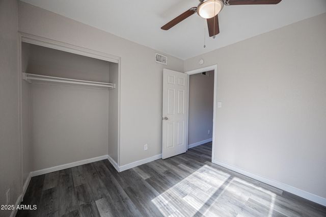 1703 W MOUNTAIN VIEW Road 1, Phoenix, AZ 85021