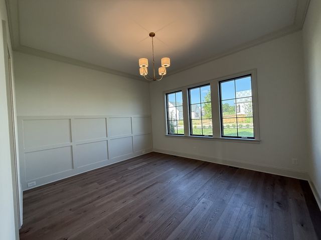 510 St Charles Dr, Arrington, TN 37014