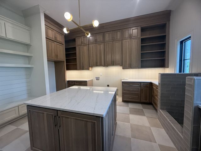 510 St Charles Dr, Arrington, TN 37014