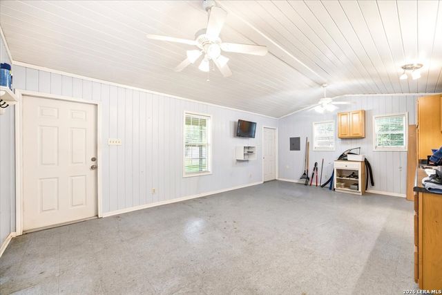 212 Eagle Pass, San Antonio, TX 78260