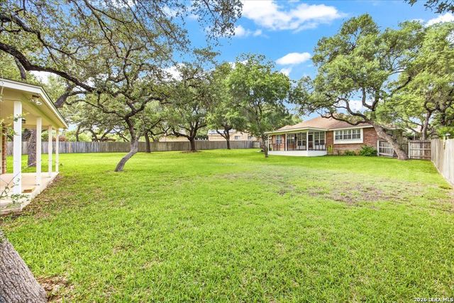 212 Eagle Pass, San Antonio, TX 78260