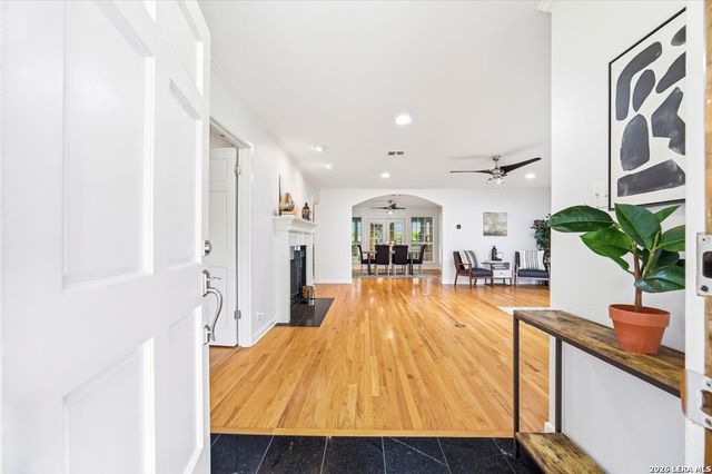 212 Eagle Pass, San Antonio, TX 78260