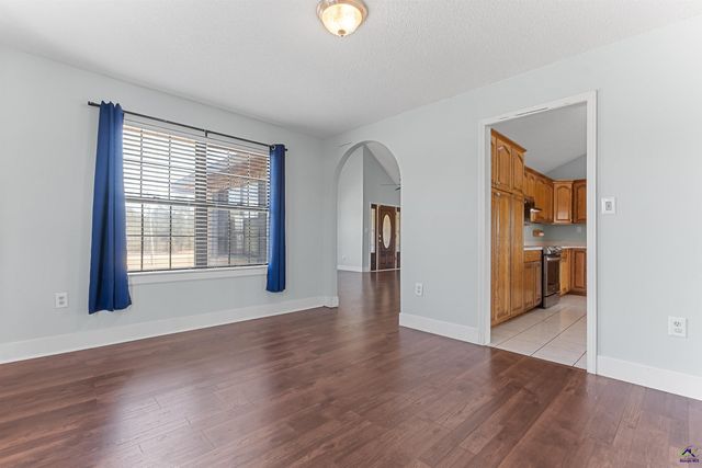 2605 S Hwy 41, Perry, GA 31069