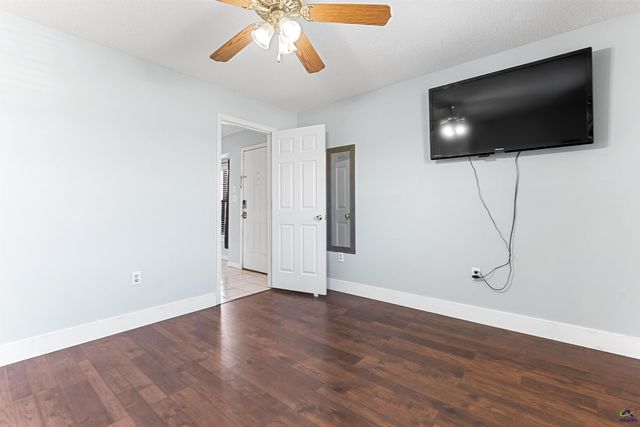 2605 S Hwy 41, Perry, GA 31069