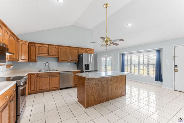 2605 S Hwy 41, Perry, GA 31069