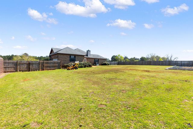 2605 S Hwy 41, Perry, GA 31069