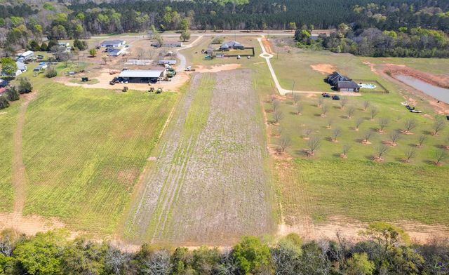 2605 S Hwy 41, Perry, GA 31069