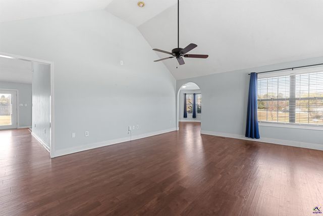 2605 S Hwy 41, Perry, GA 31069