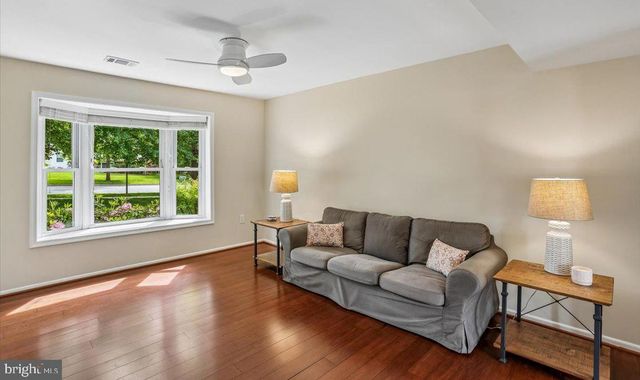240 WATTS BRANCH PKWY, Rockville, MD 20850