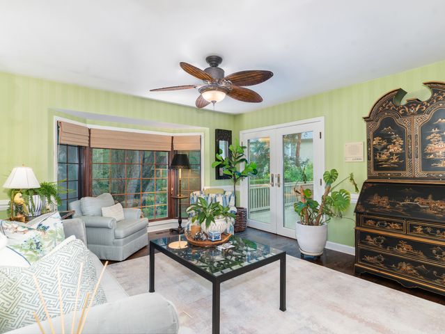 2137 Scarlet Oak Lane, Lisle, IL 60532