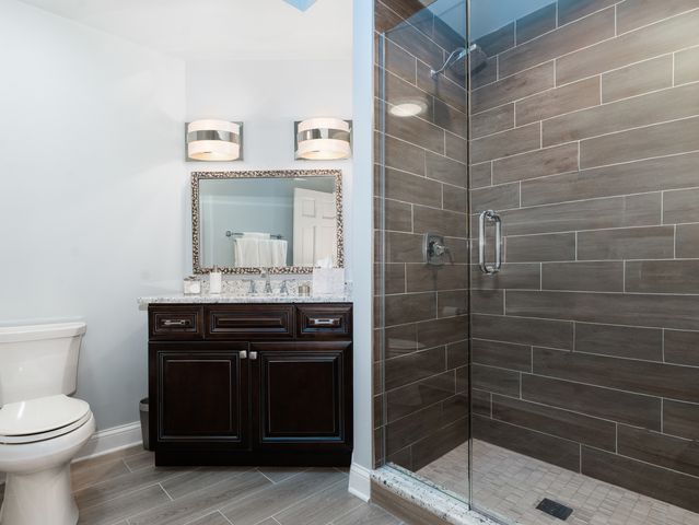 2137 Scarlet Oak Lane, Lisle, IL 60532