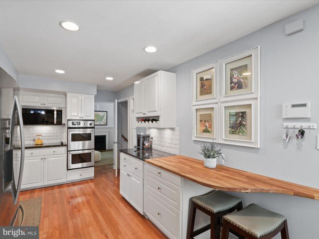 6632 REYNARD DR, Springfield, VA 22152