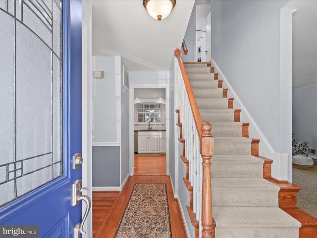 6632 REYNARD DR, Springfield, VA 22152