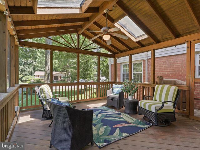 6632 REYNARD DR, Springfield, VA 22152