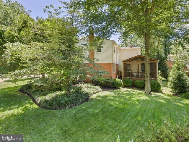 6632 REYNARD DR, Springfield, VA 22152