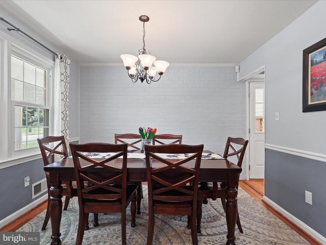6632 REYNARD DR, Springfield, VA 22152