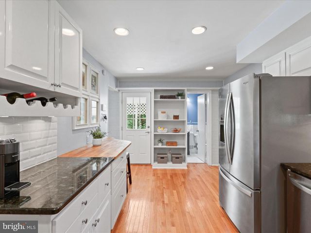 6632 REYNARD DR, Springfield, VA 22152